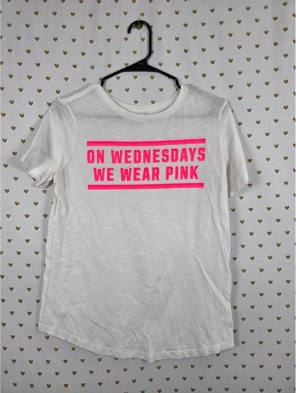 Victorias Secret On Wednesdays we wear Pink White Tee shirt Small